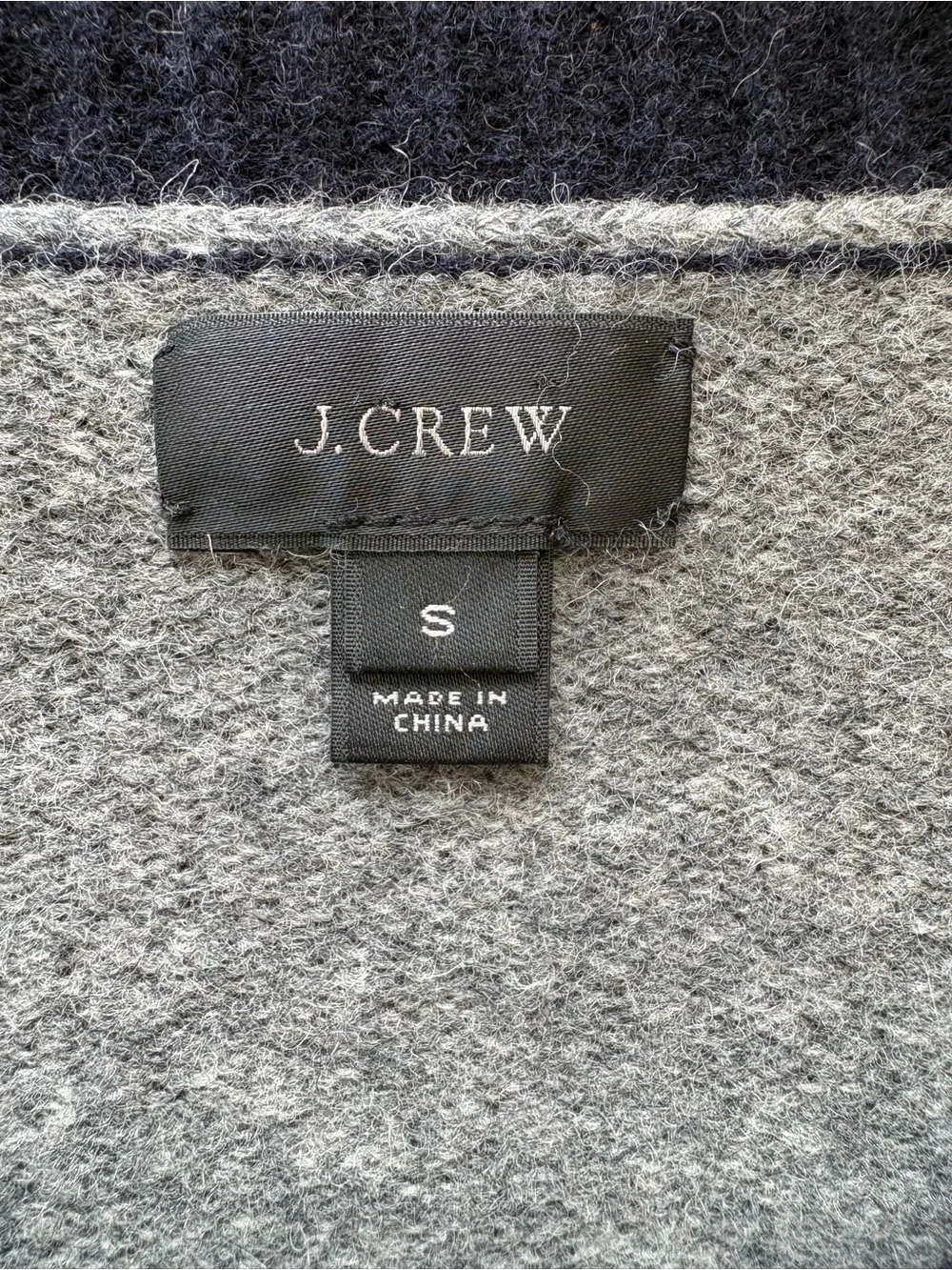 J.Crew 100% Lambswool Colorblock Men’s Sweater Size S Contemporary Modern